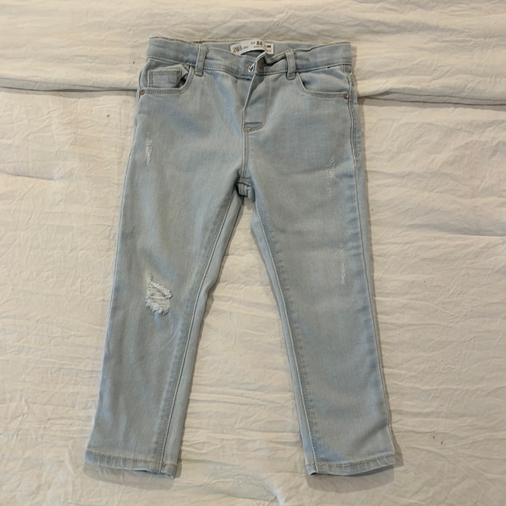 Zara destroyed light jeans - size 2-3